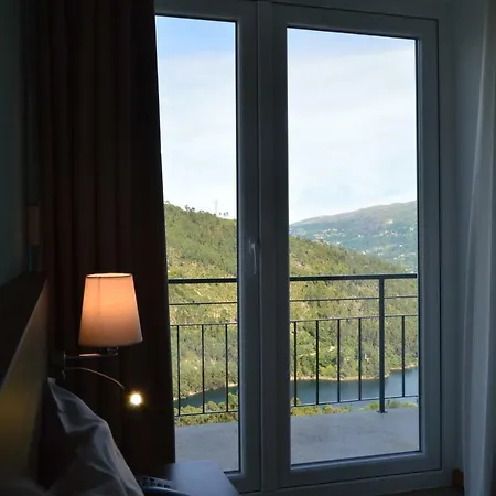 Casa Sao Bernardo De Claraval 3* Gerês